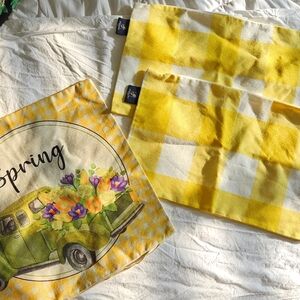 3 yellow gingham decorative pilllw covers